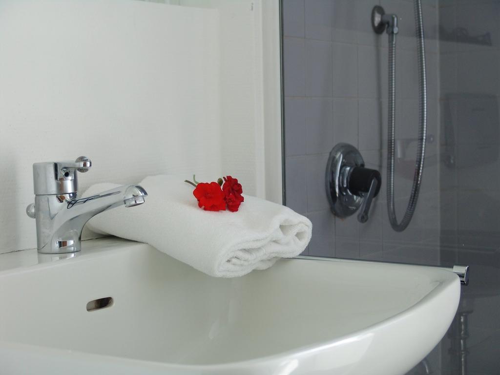 4 Sterne Apartmenthaus Gluck Auf Sankt Andreasberg Δωμάτιο φωτογραφία